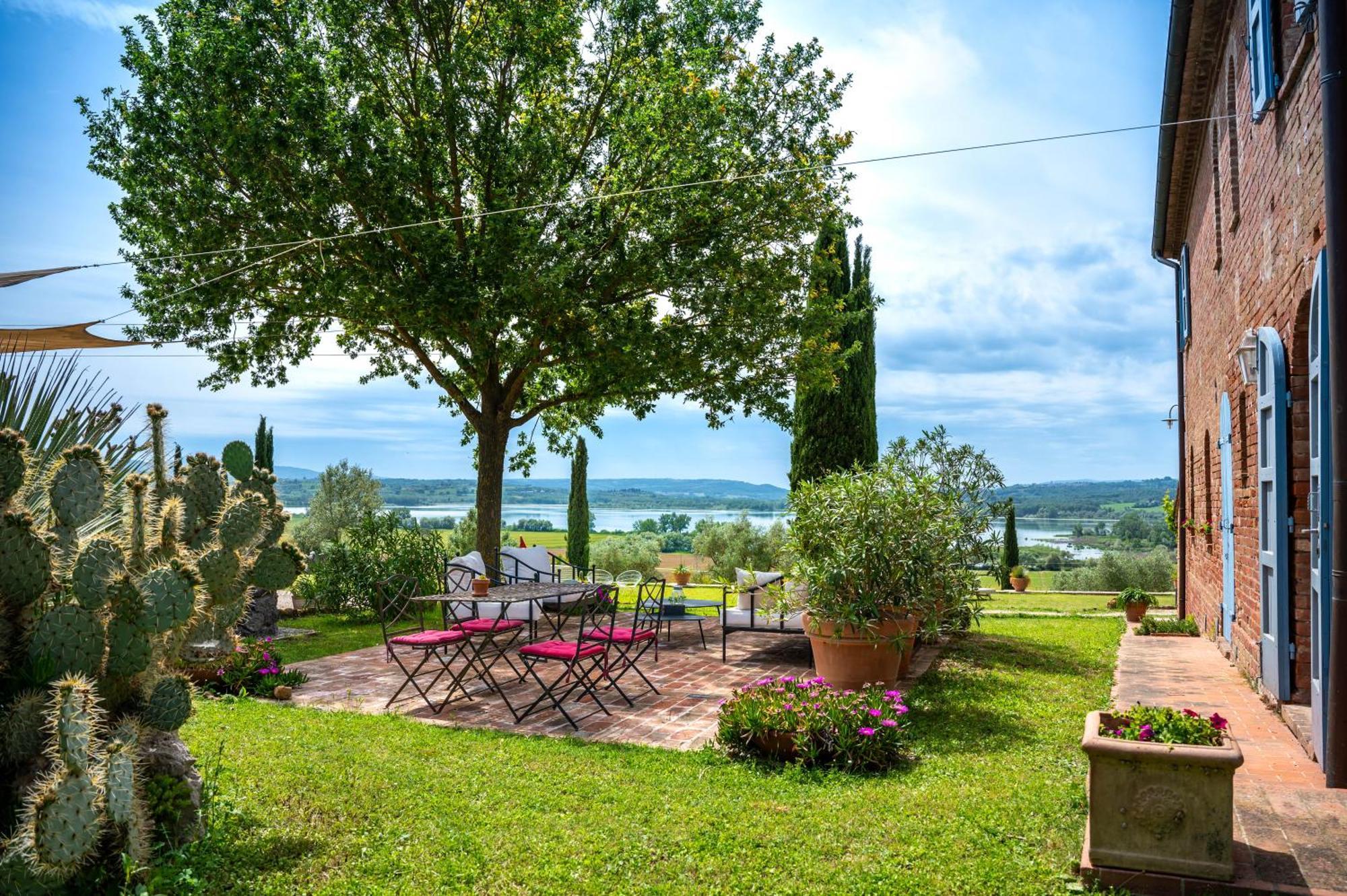 Agriturismo Poggio Antico Binami Bagian luar foto