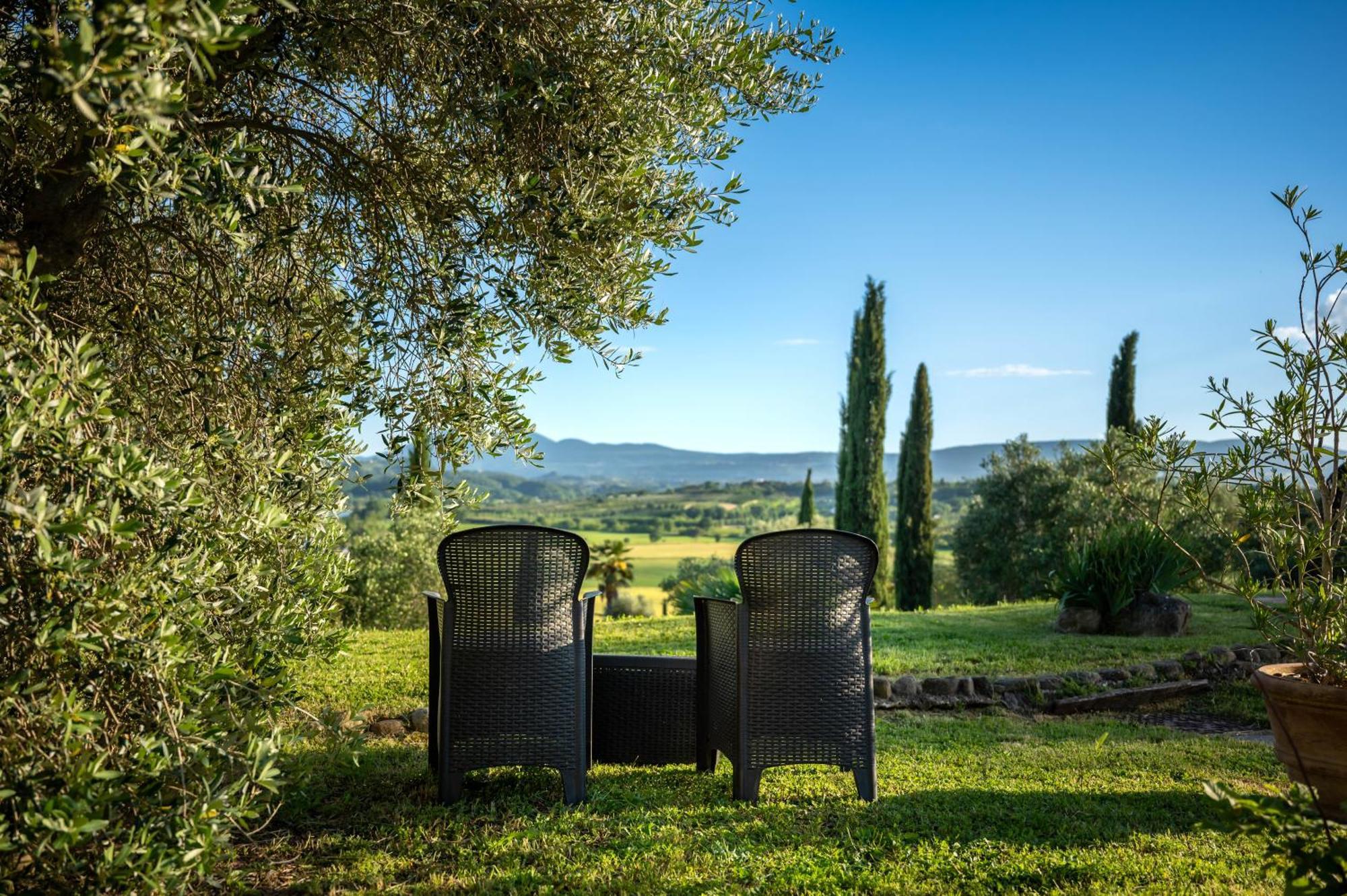 Agriturismo Poggio Antico Binami Bagian luar foto