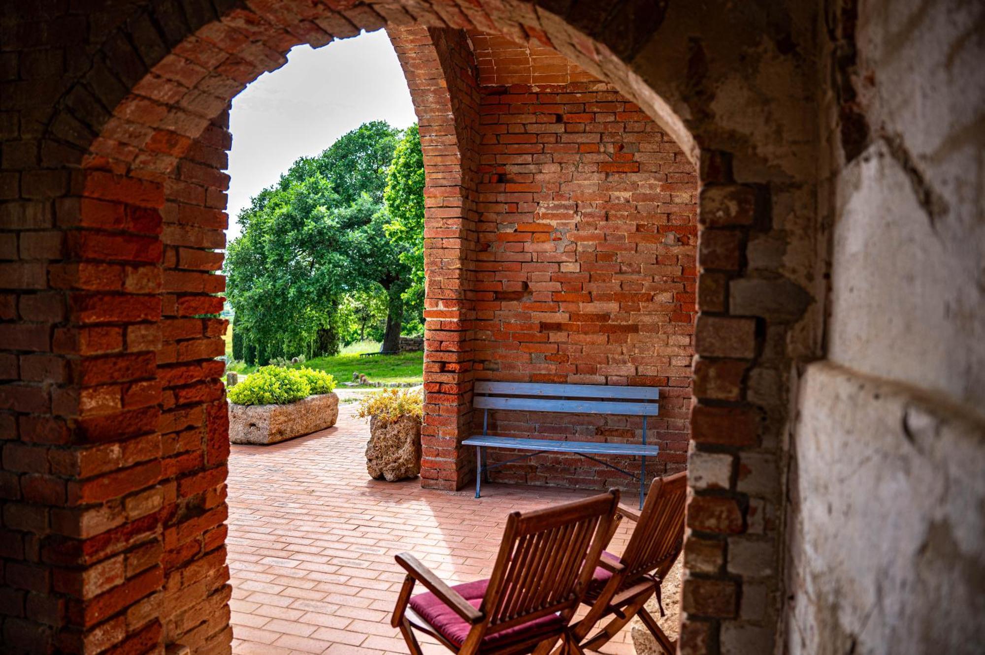 Agriturismo Poggio Antico Binami Bagian luar foto