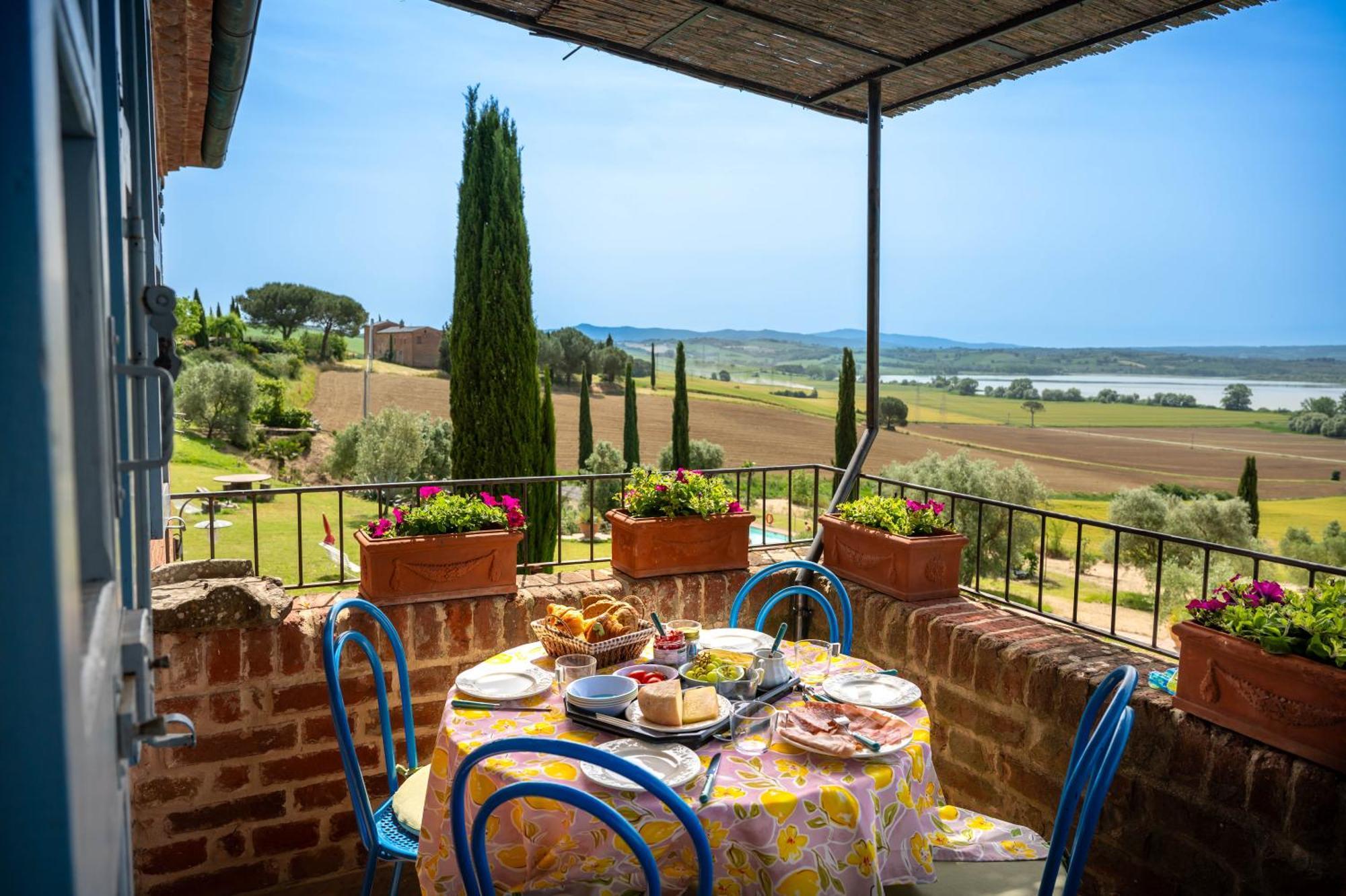 Agriturismo Poggio Antico Binami Bagian luar foto